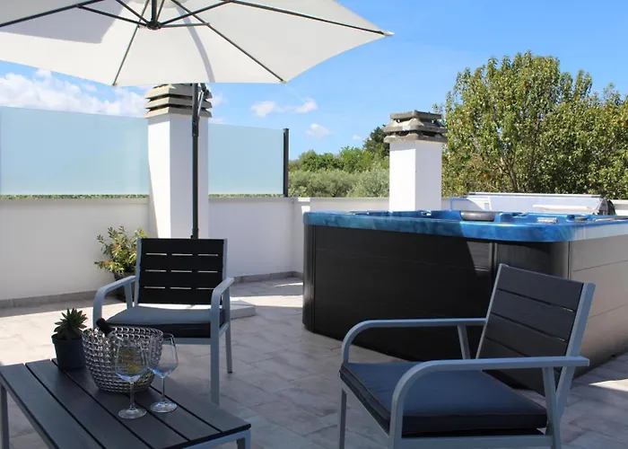 Orizzontemare Nocleg ze śniadaniem 4*